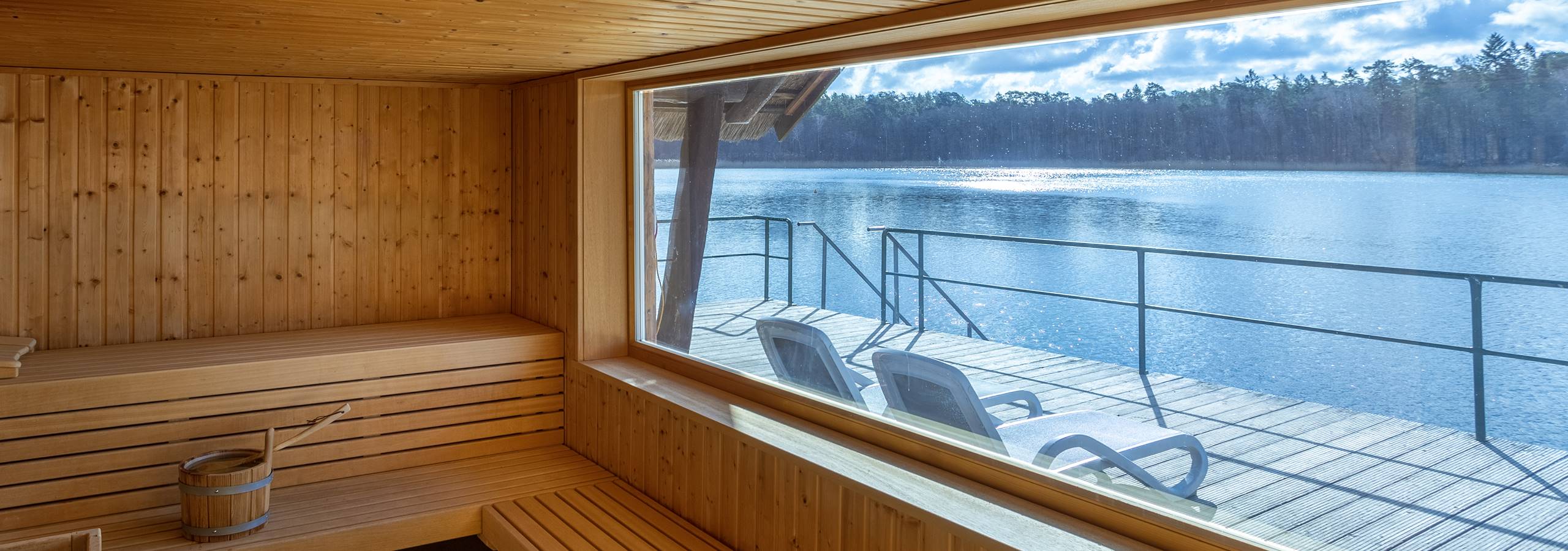 Hotel Döllnsee-Schorfheide - Familienhotel und Tagungshotel in Brandenburg bei Berlin Hotel Döllnsee-Schorfheide - Familienhotel und Tagungshotel in Brandenburg bei Berlin