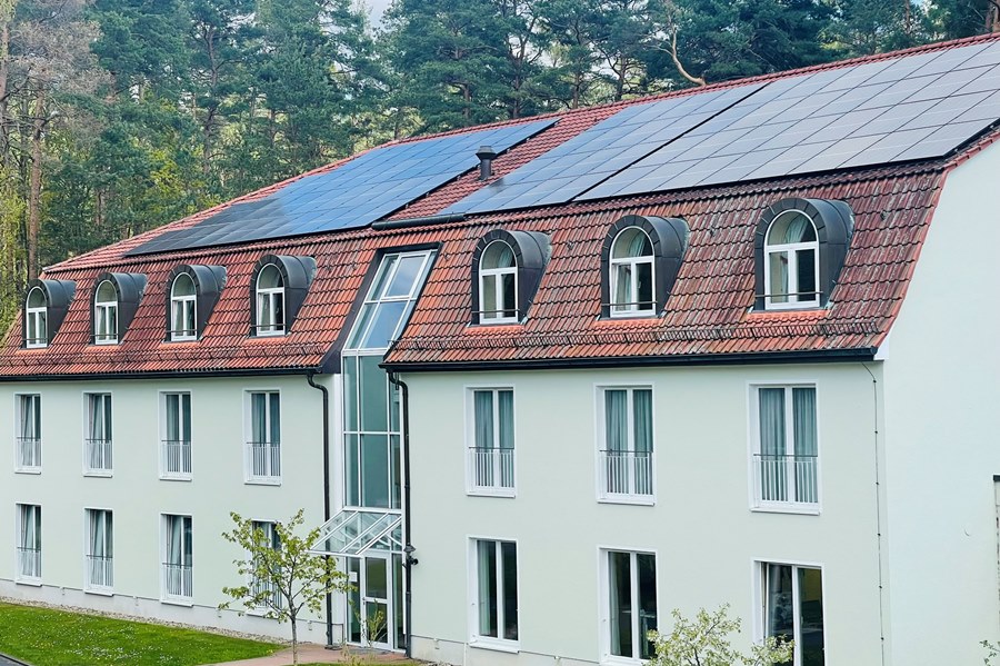 Hotel Döllnsee-Schorfheide - Familienhotel und Tagungshotel in Brandenburg bei Berlin Hotel Döllnsee-Schorfheide - Familienhotel und Tagungshotel in Brandenburg bei Berlin