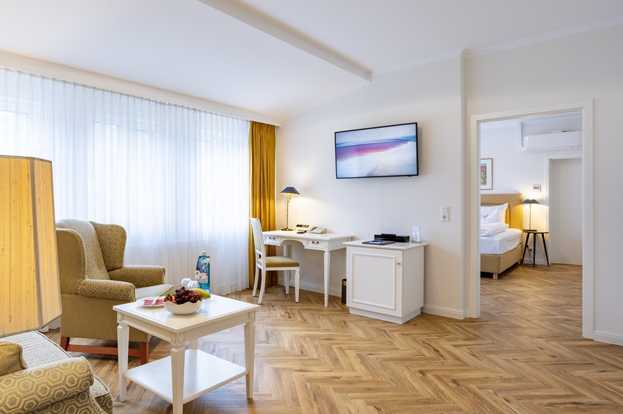 Suiten im Hotel Döllnsee-Schorfheide - Familienhotel und Tagungshotel in Brandenburg bei Berlin Hotel Döllnsee-Schorfheide - Familienhotel und Tagungshotel in Brandenburg bei Berlin