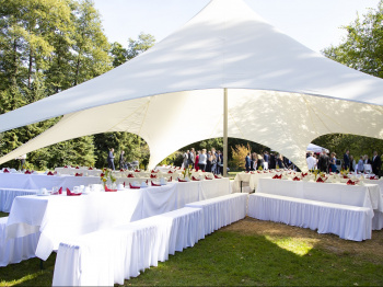 heiraten-hotel-doellnsee-schorfheide-brandenburg-berlin-familienhotel-tagungshotel_1.jpg